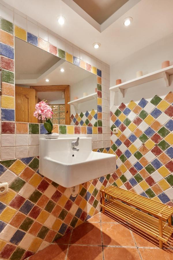 Tuapartamento Centro Estafeta Deluxe Apartment Pamplona Bagian luar foto