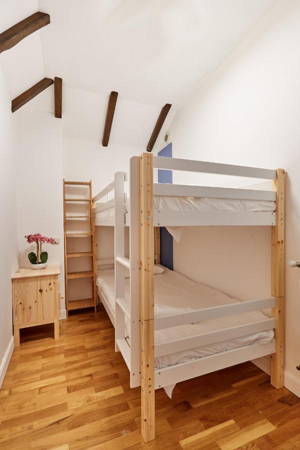 Tuapartamento Centro Estafeta Deluxe Apartment Pamplona Bagian luar foto