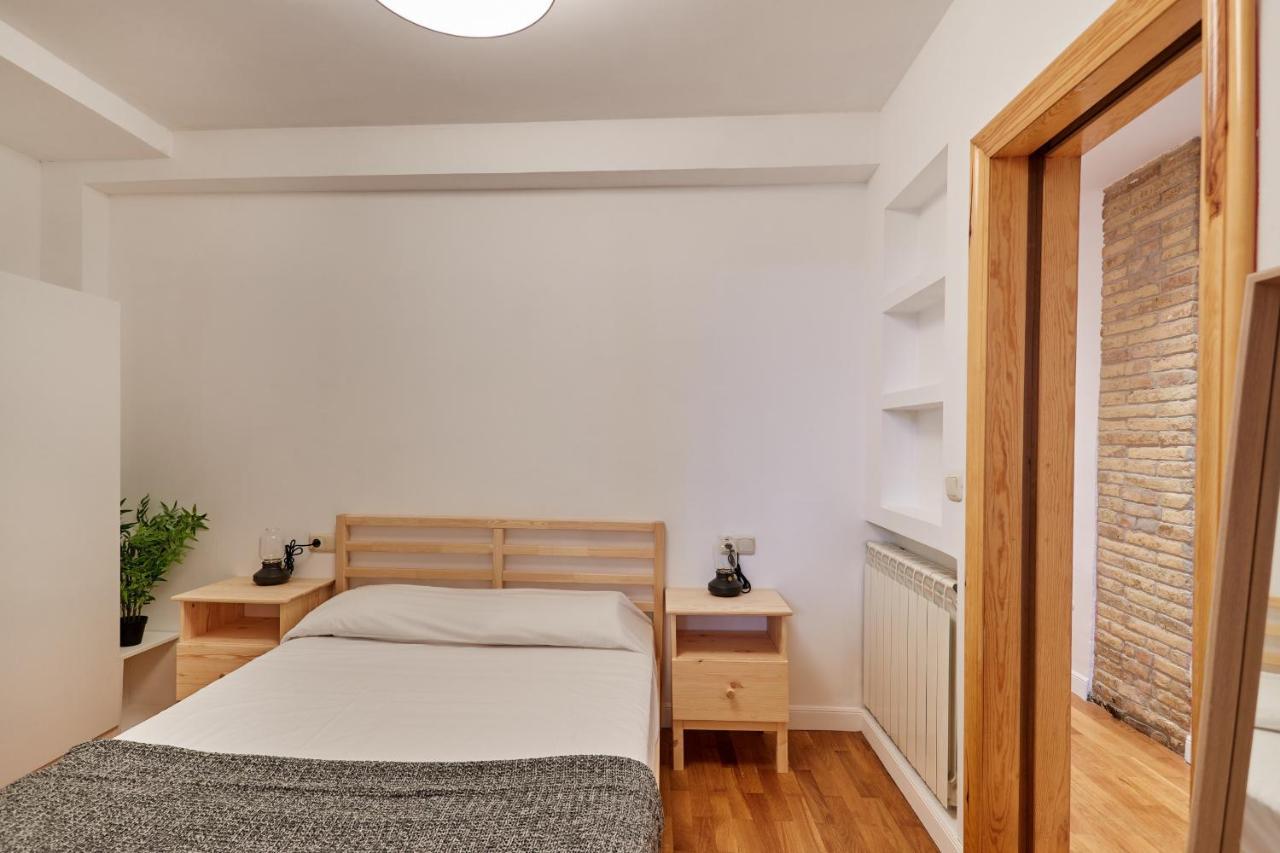 Tuapartamento Centro Estafeta Deluxe Apartment Pamplona Bagian luar foto