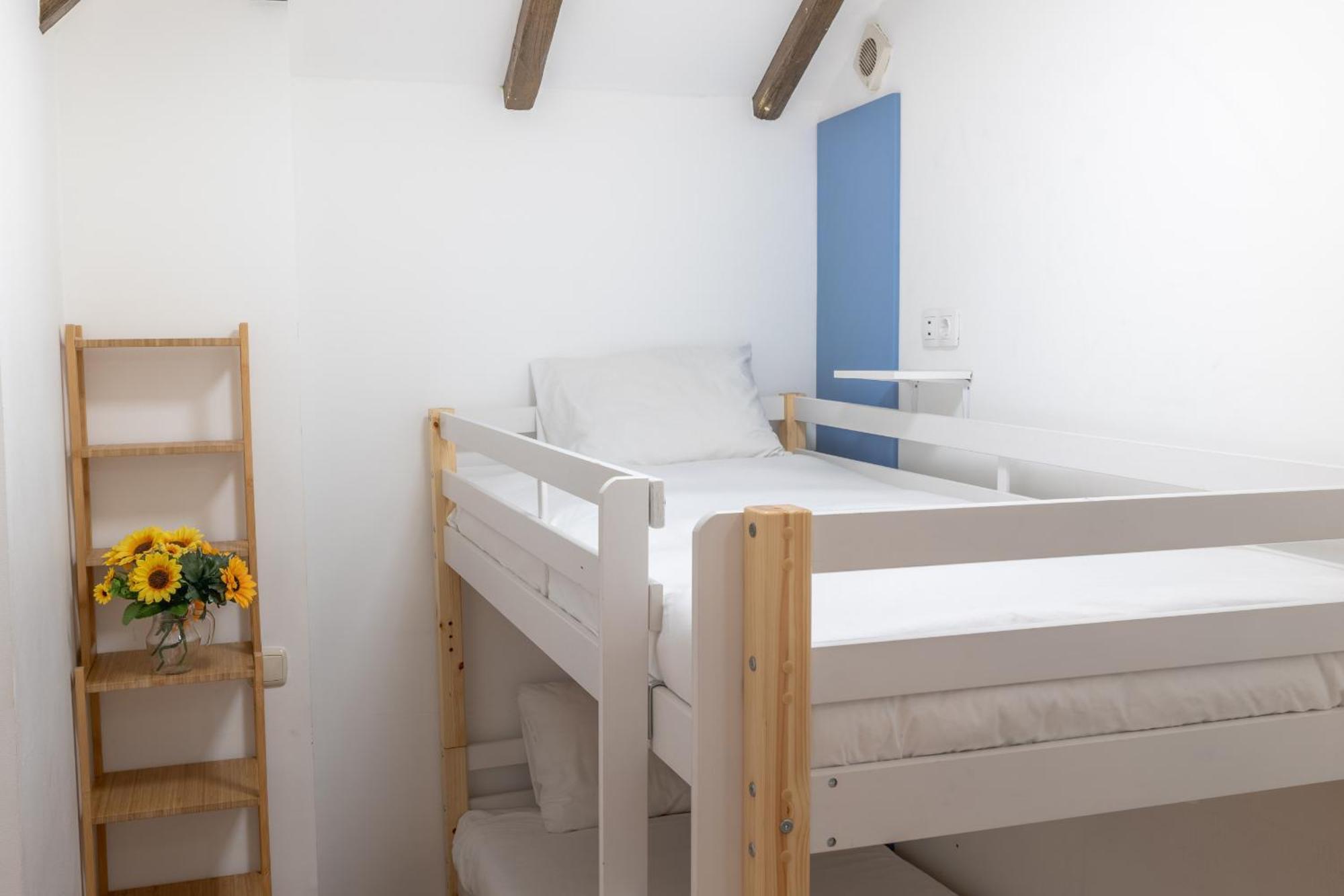 Tuapartamento Centro Estafeta Deluxe Apartment Pamplona Bagian luar foto