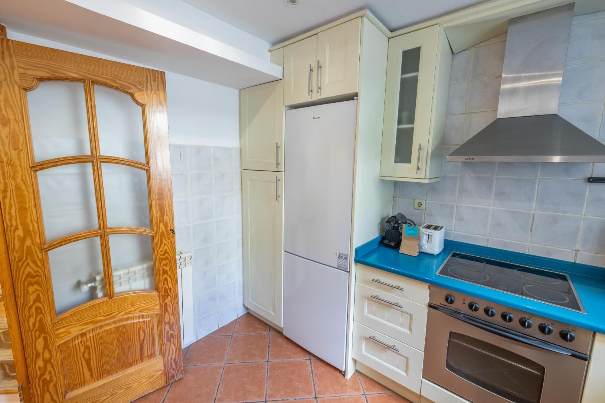Tuapartamento Centro Estafeta Deluxe Apartment Pamplona Bagian luar foto